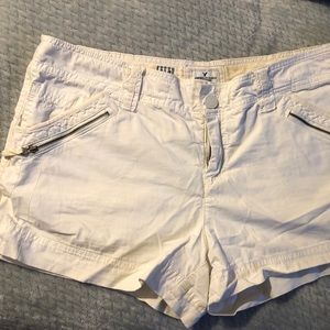 American Eagle Shorts - Size 14 - Lightweight